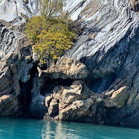Cabana Cavernas Austral Puerto Sanchez Villa Eksteriør bilde