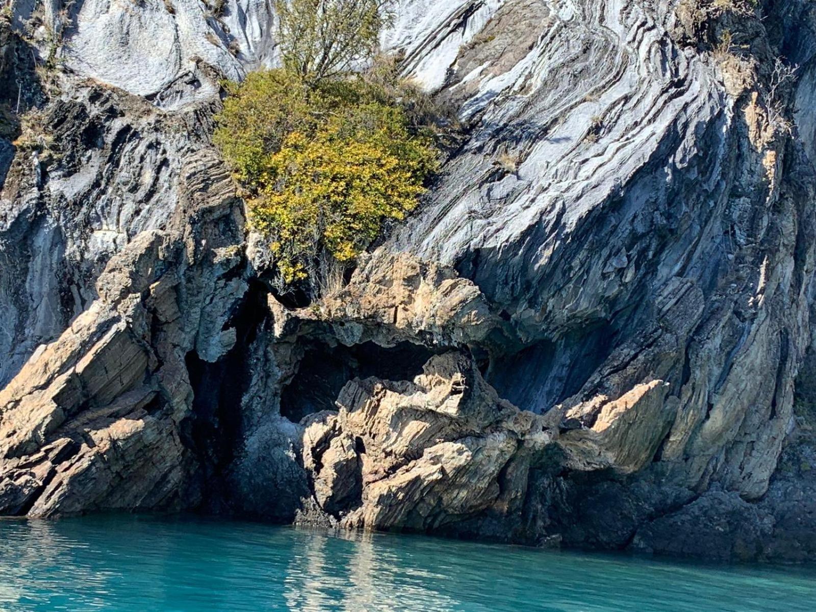 Cabana Cavernas Austral Puerto Sanchez Villa Eksteriør bilde
